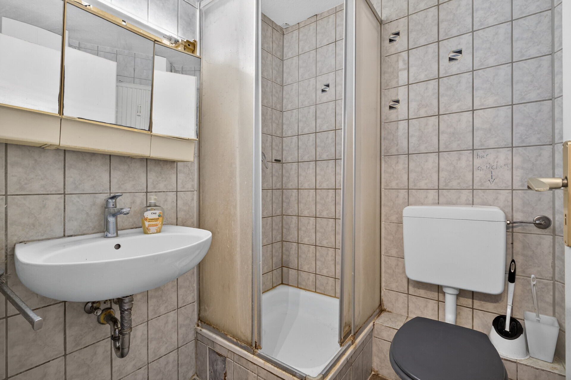 Badezimmer 1