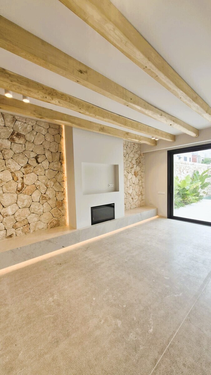 27 Living Room