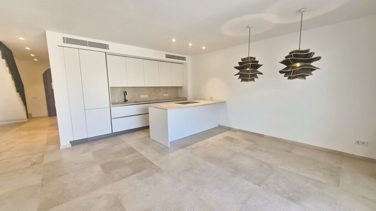 2. Kitchen