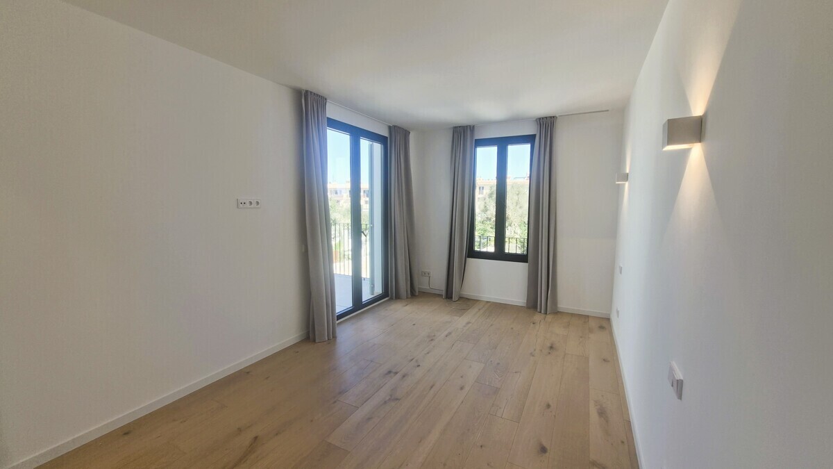 4. Bedroom