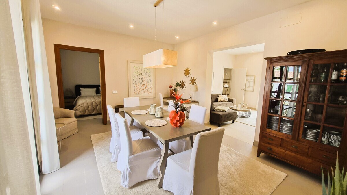 12. dining room