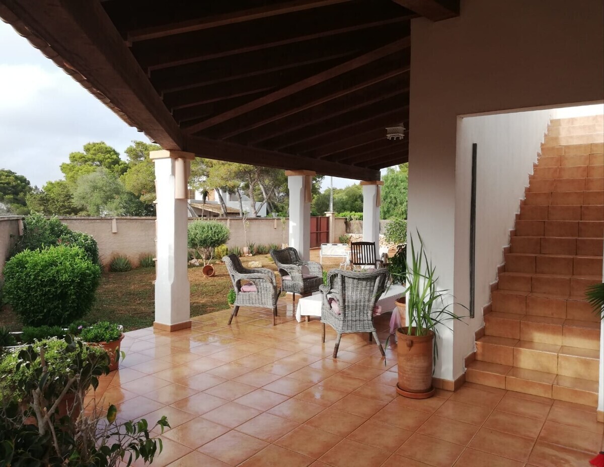 11 Porch