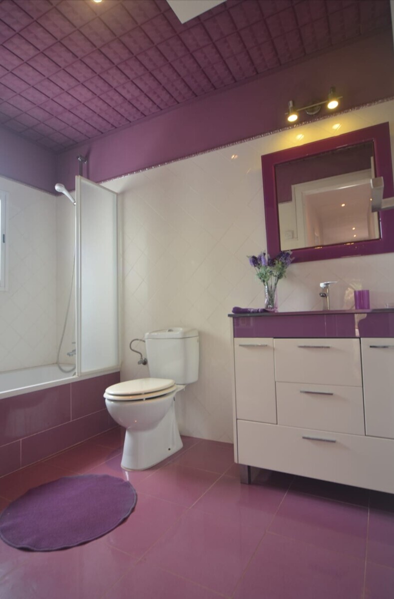 10 Bath