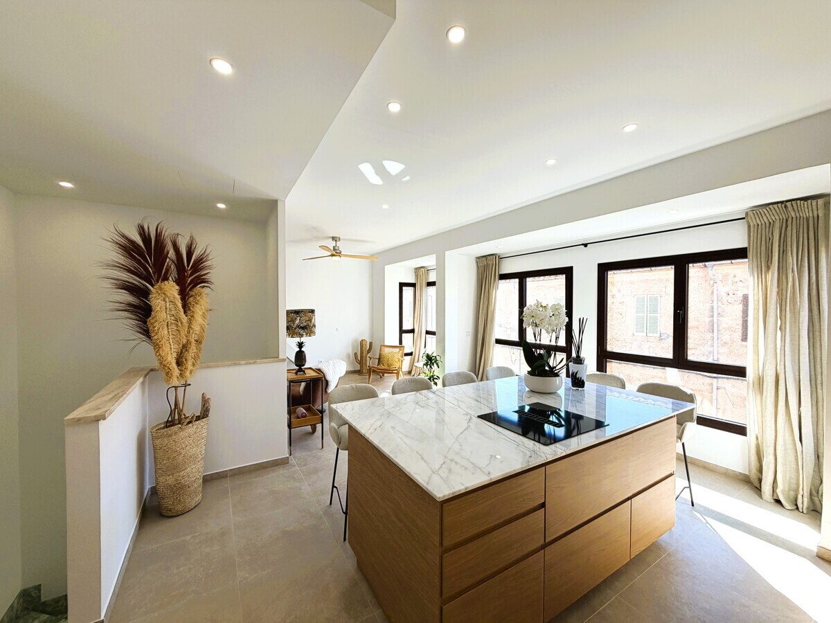 1 Kitchen - Living