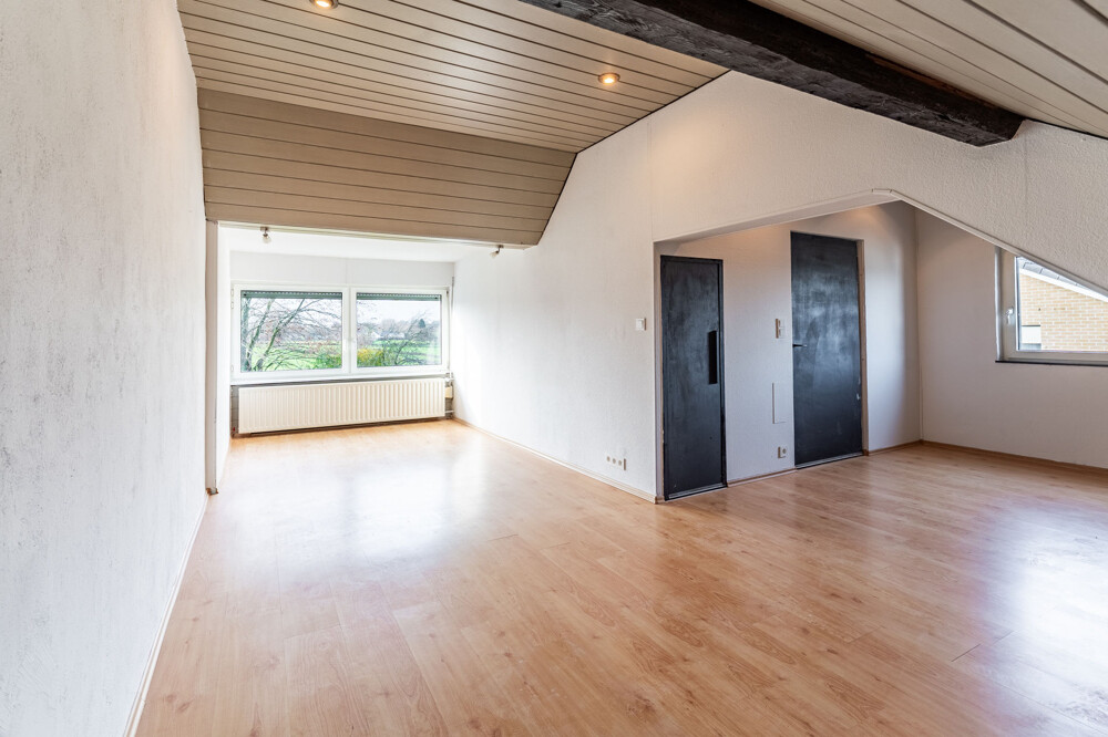 2. Etage ein großer Raum