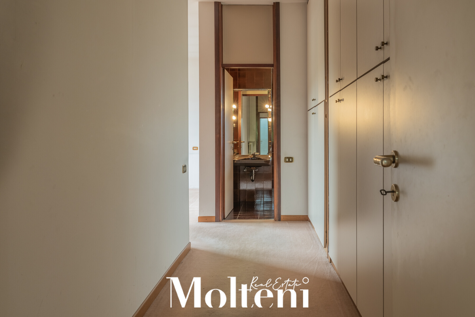 moltenirealestate_garbagnate_monastero_appartamento_apartment_forsale_vendita_terrace_terrazzo_garage_giardino (15)
