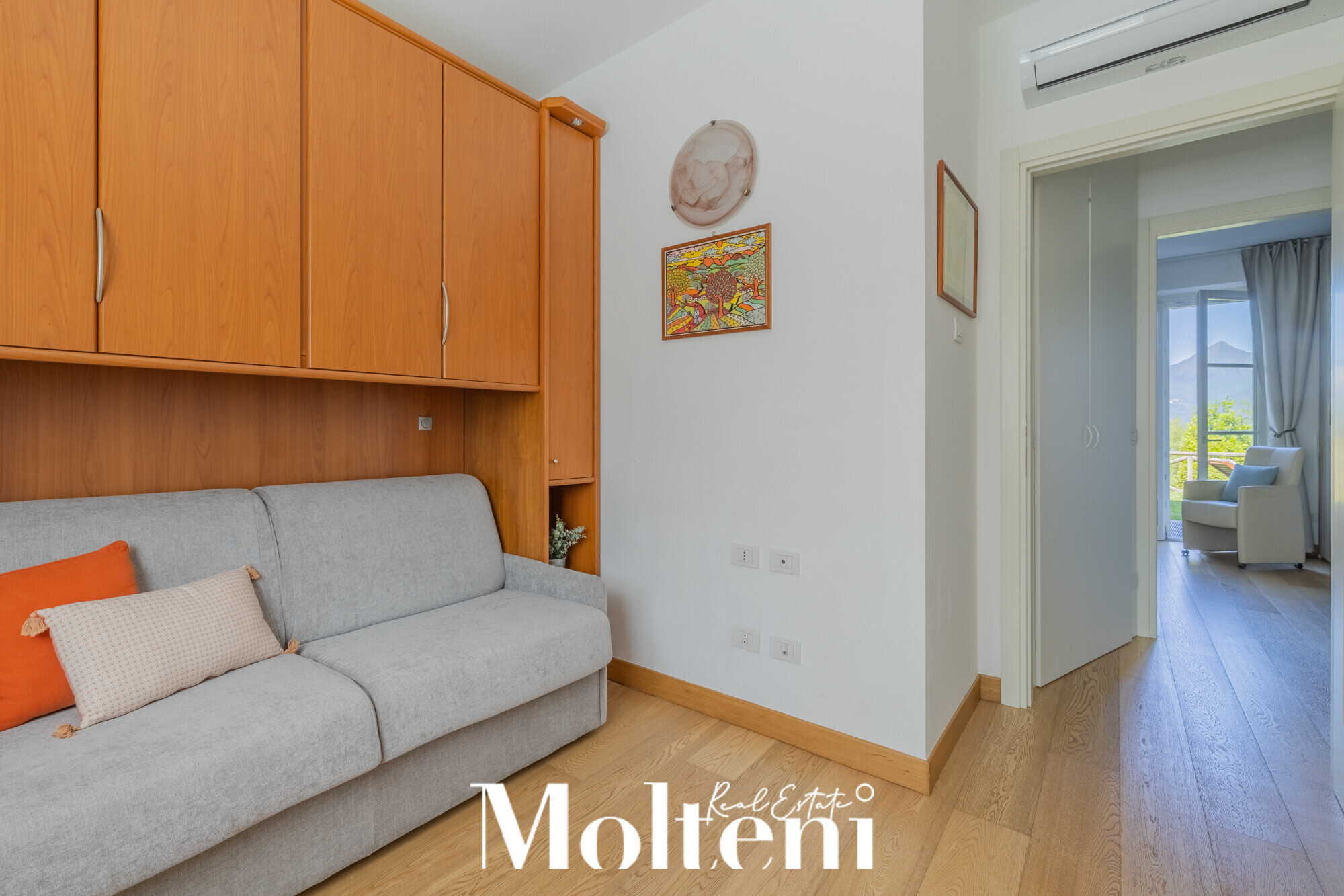 molteni_real_estate_menaggio_ vendita_forsale_appartamento_apartment_giardino-garden-vista-lago-lake-view_garage (23)