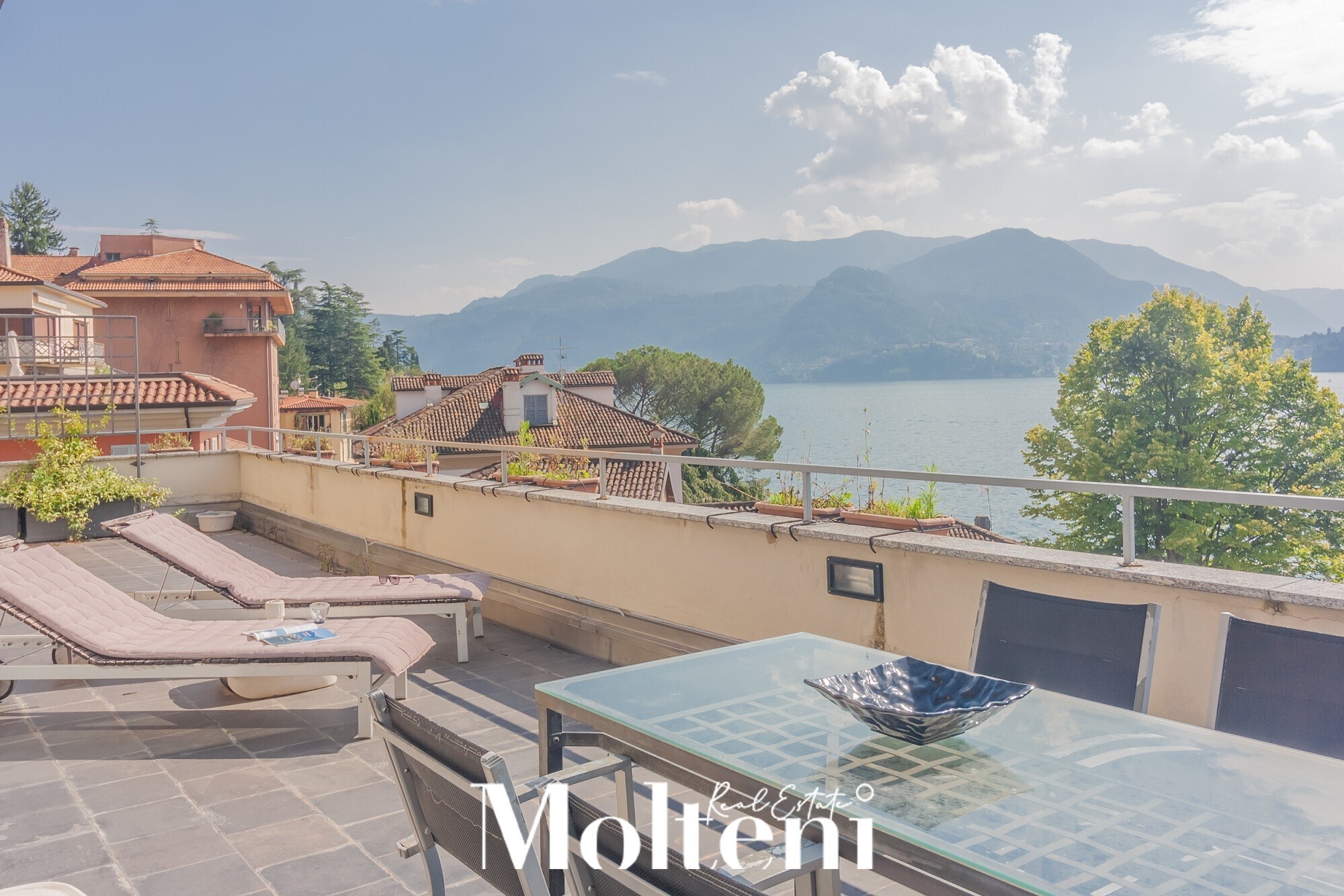 molteni_real_estate_Varenna_vendita_forsale_appartamento_apartment_garage_vista_lago_lake view (12)