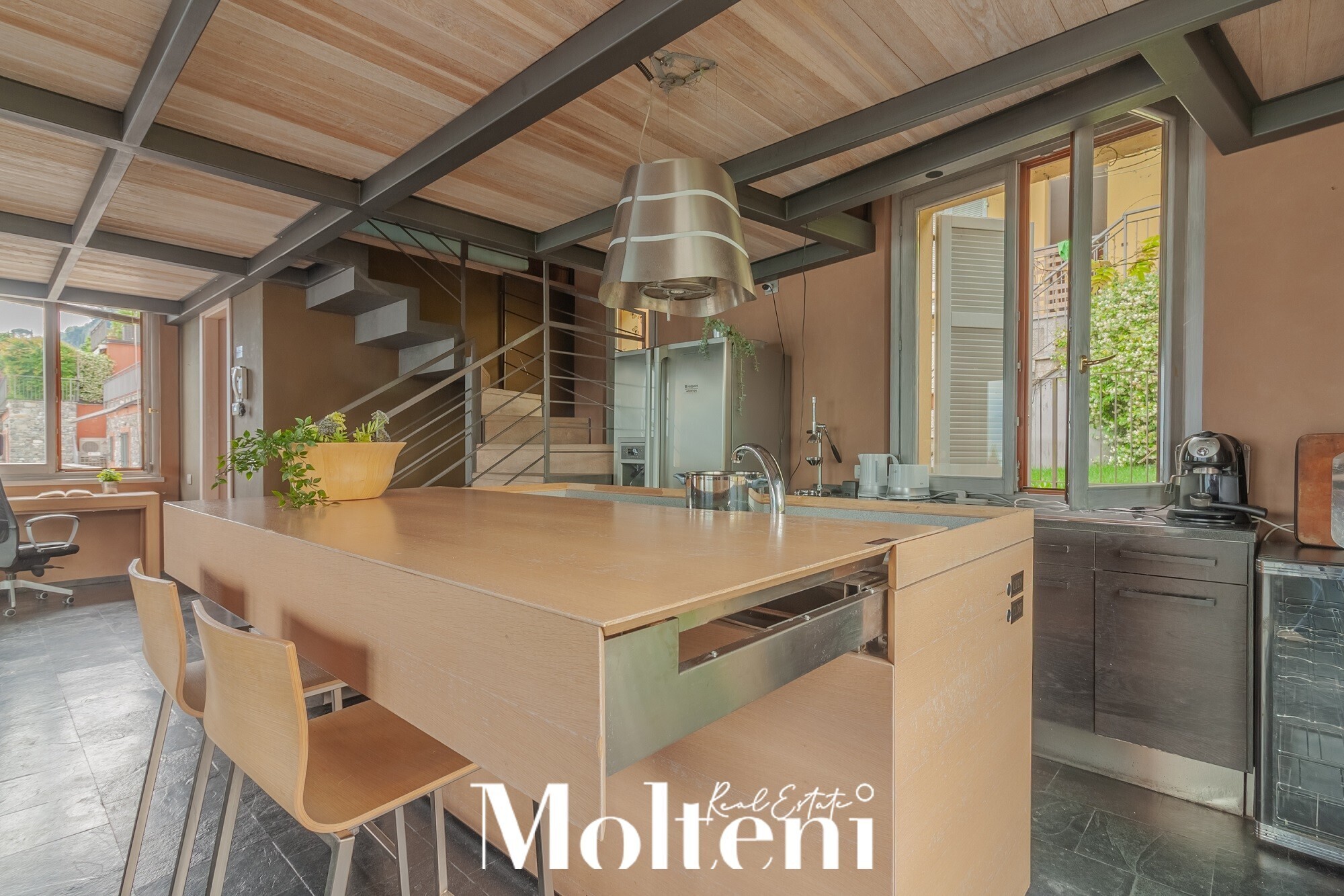 molteni_real_estate_Varenna_vendita_forsale_appartamento_apartment_garage_vista_lago_lake view (215)