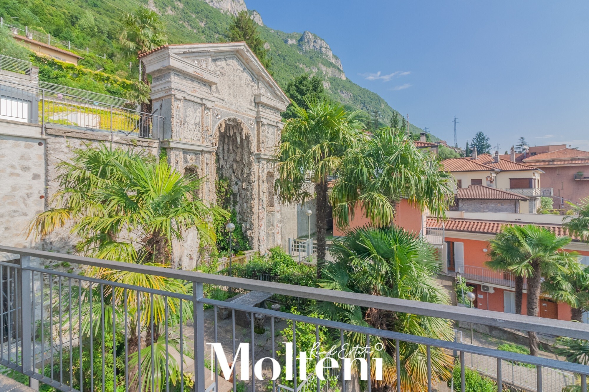 molteni_real_estate_Varenna_vendita_forsale_appartamento_apartment_garage_vista_lago_lake view (236)
