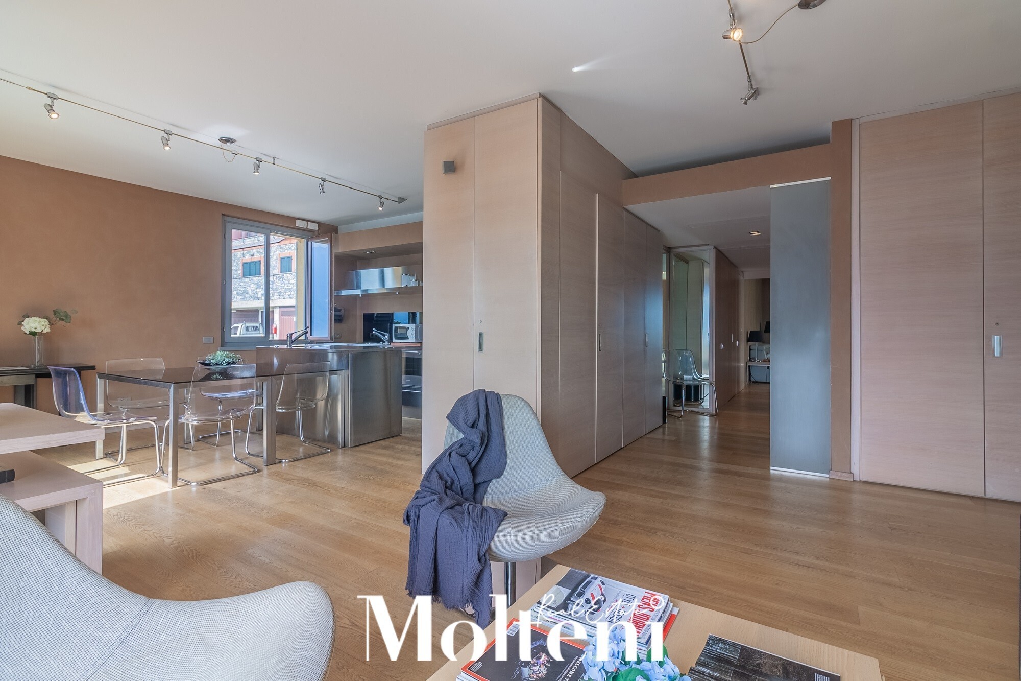 molteni_real_estate_Varenna_vendita_forsale_appartamento_apartment_garage_vista_lago_lake view (6)