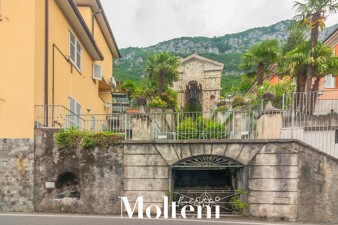 molteni_real_estate_Varenna_vendita_forsale_appartamento_apartment_garage_vista_lago_lake view (237)