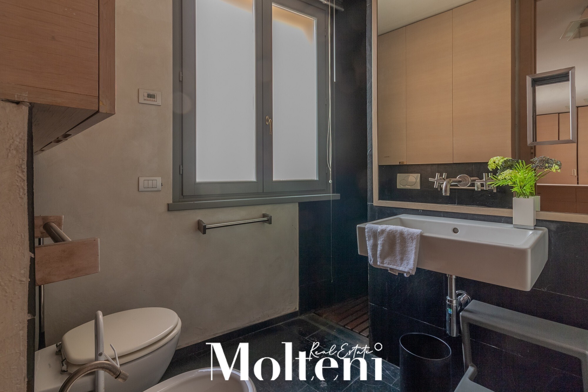 molteni_real_estate_Varenna_vendita_forsale_appartamento_apartment_garage_vista_lago_lake view (228)