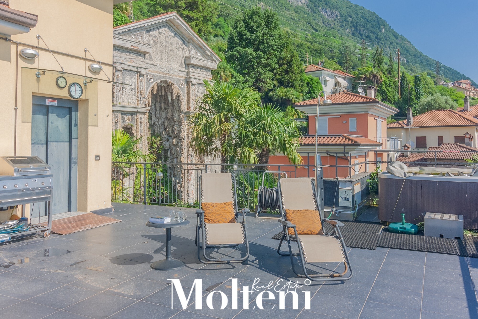 molteni_real_estate_Varenna_vendita_forsale_appartamento_apartment_garage_vista_lago_lake view (208)