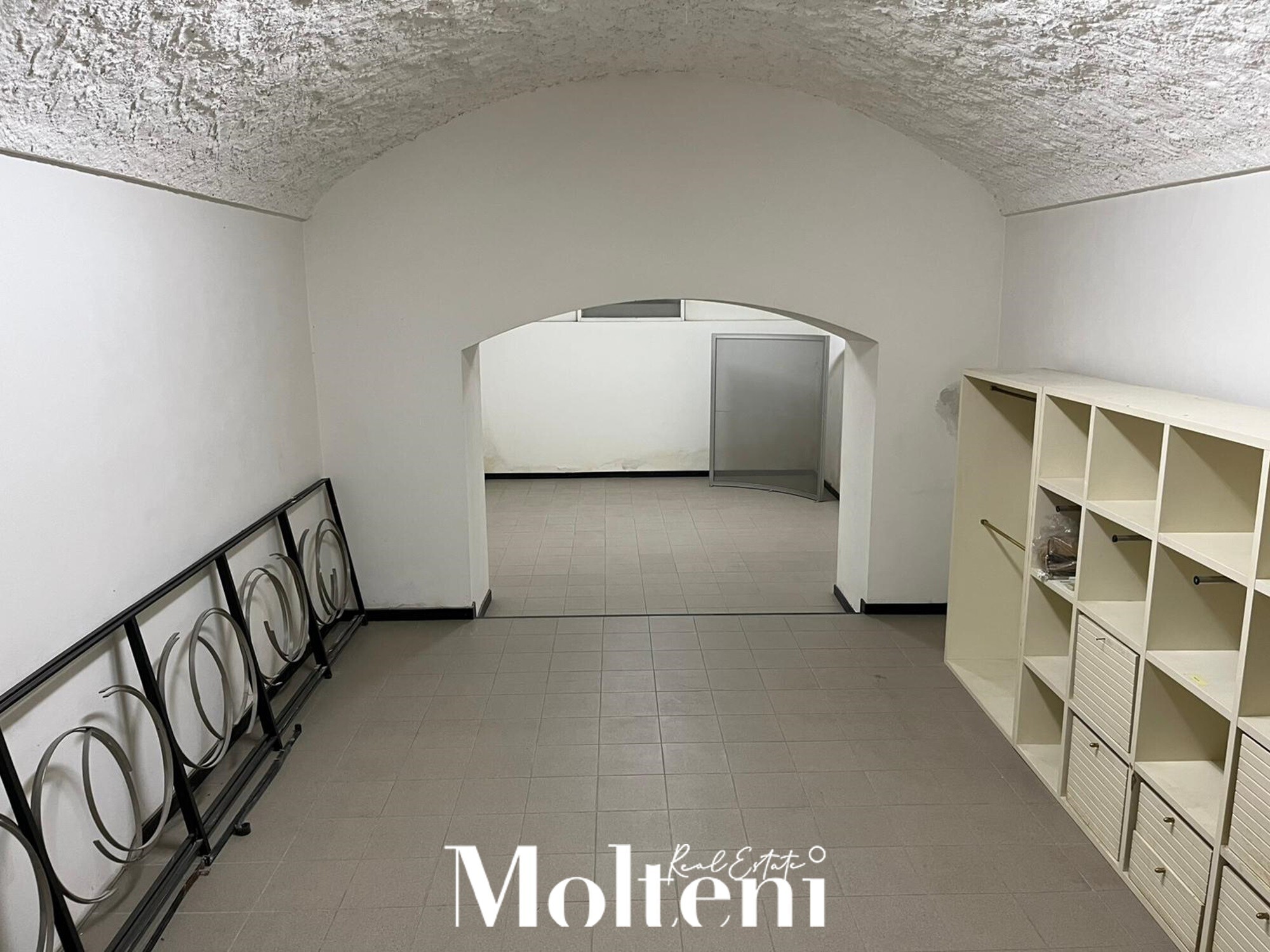 molteni-immobiliare-affitto-rent-negozio-store(11)
