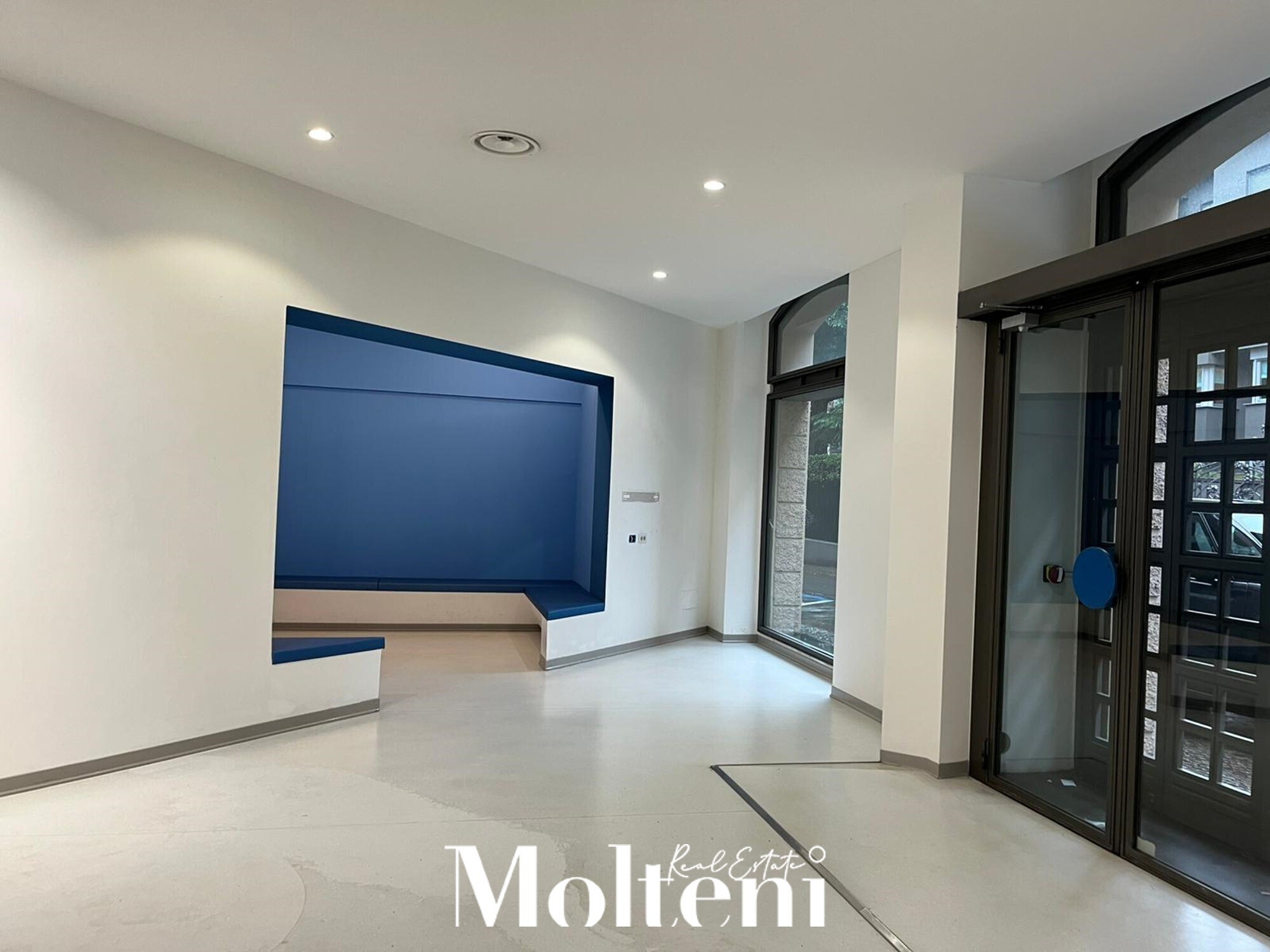 molteni-immobiliare-affitto-rent-negozio-store(3)