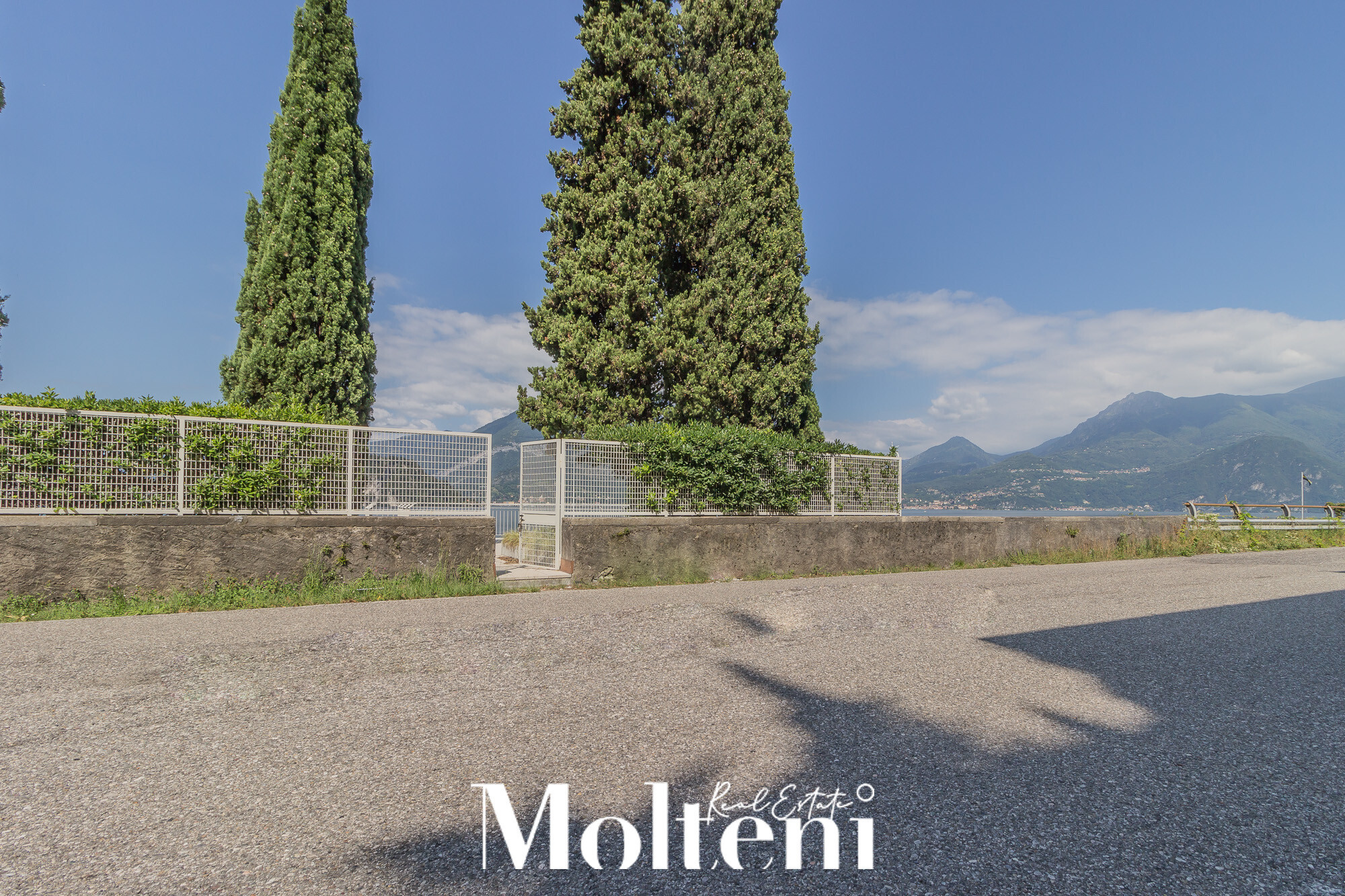molteni-immobiliare-real-estate-varenna-villa-indipendente-con-darsena-privata-vista-lago-como-lake-villa-for-sale-private-dock-varenna (53)