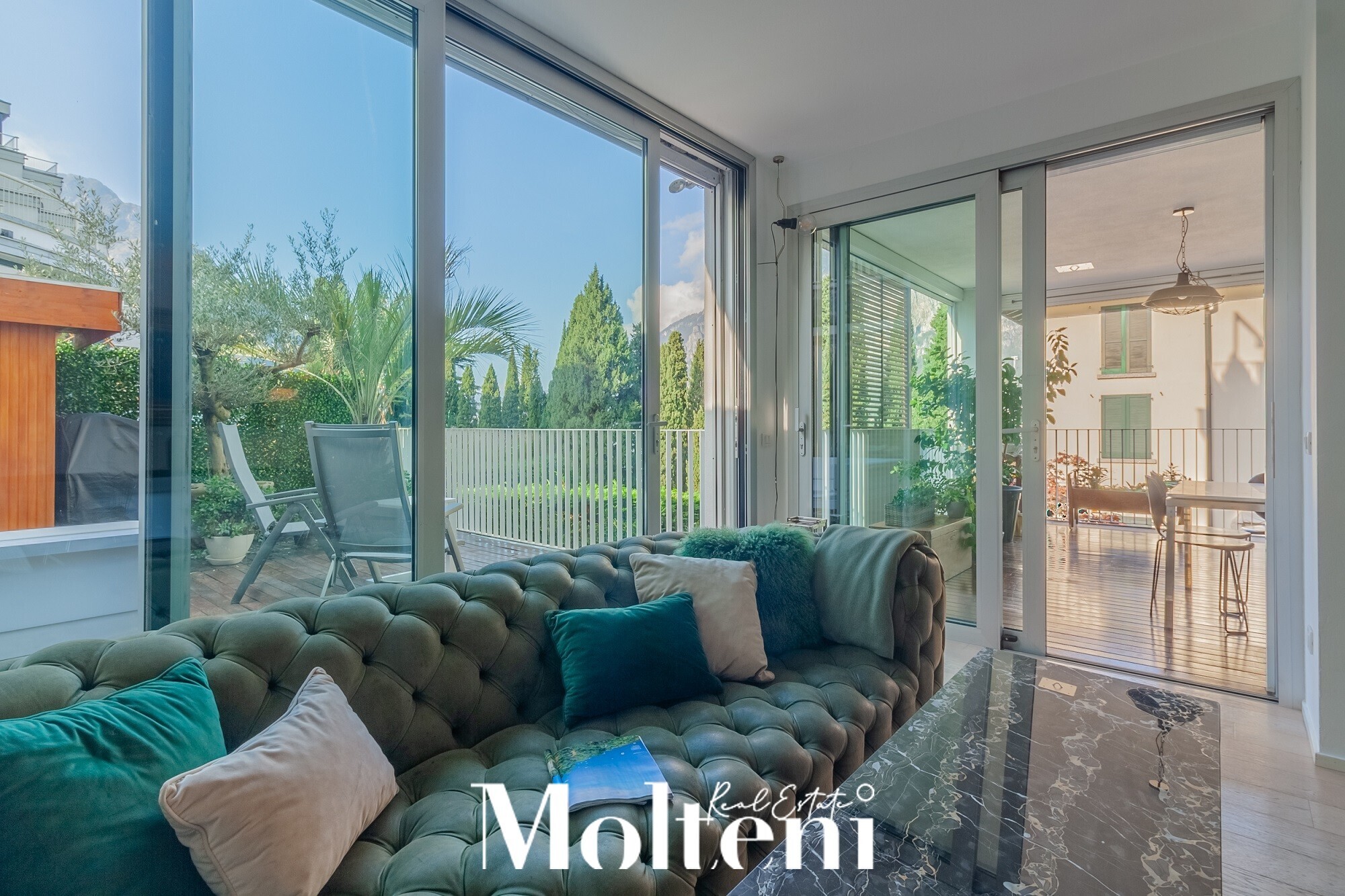 moltenirealestate_quadrilocale_fourroom_malgrate_lecco_forsale_vendita_appartamento_apartment_vistalago_lakeview_garage (8)