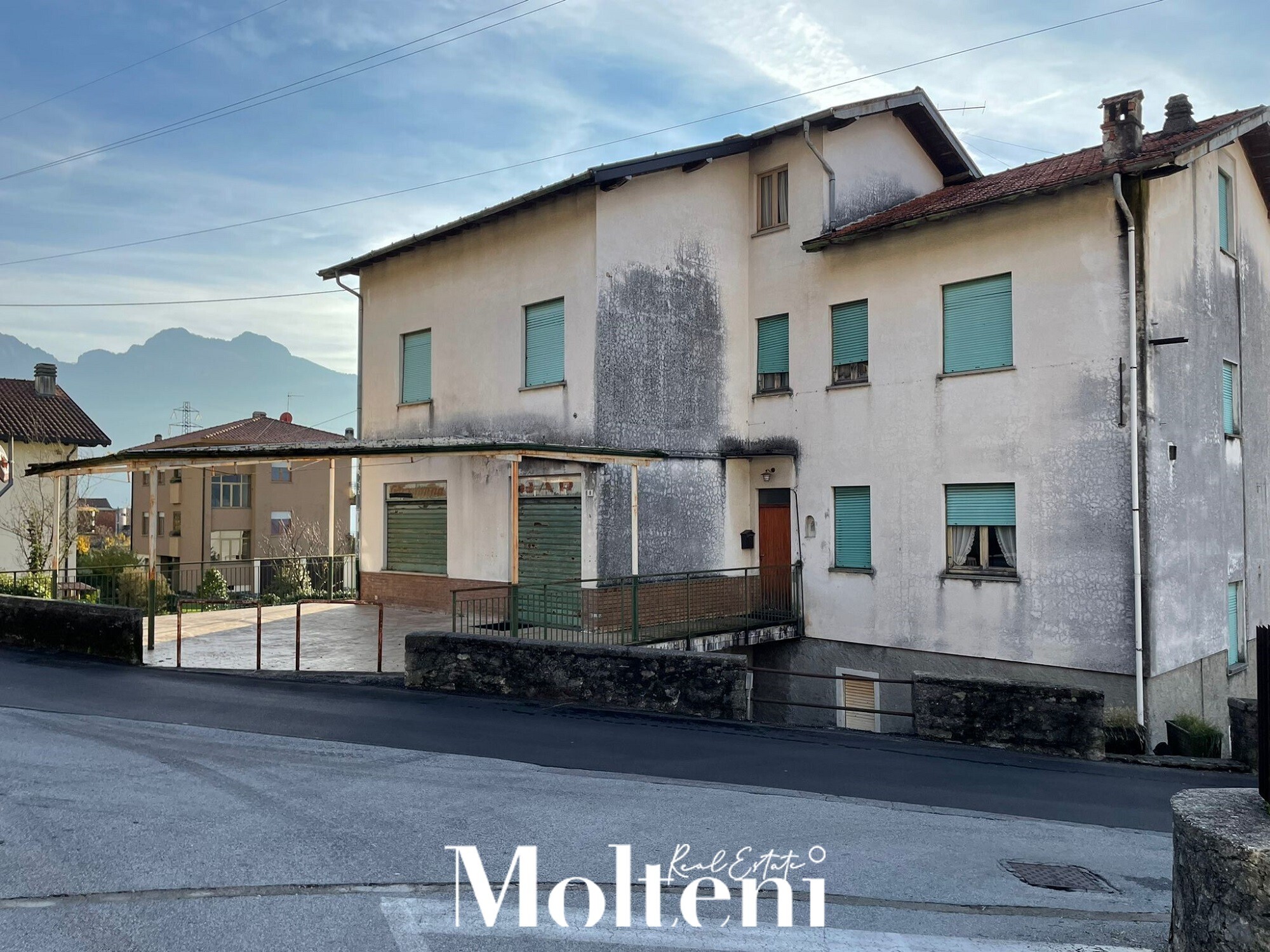 MOLTENI-IMMOBILIARE-REAL-ESTATE-VENDESI-CASA-HOUSE-RISTRUTTURARE (8)