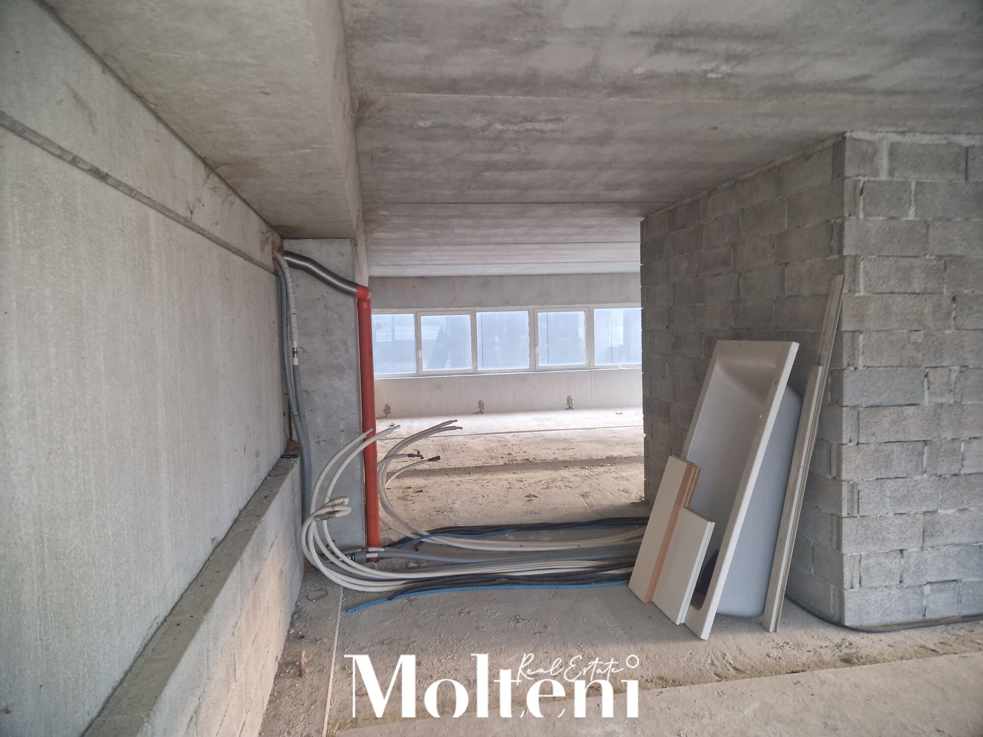 molteni_real_estate_capannone_shed_piantedo_fuentes (9)