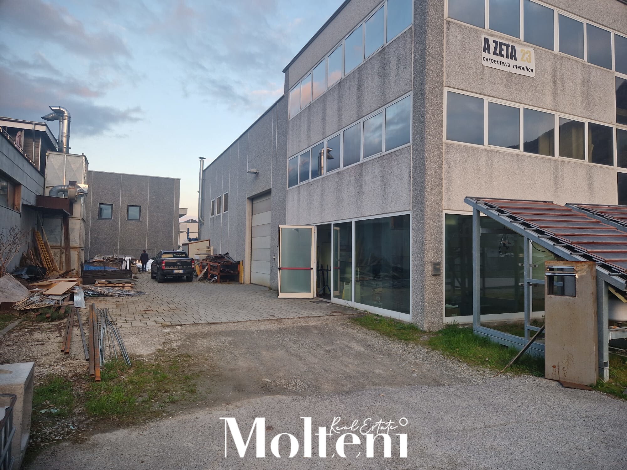 molteni_real_estate_capannone_shed_piantedo_fuentes (2)