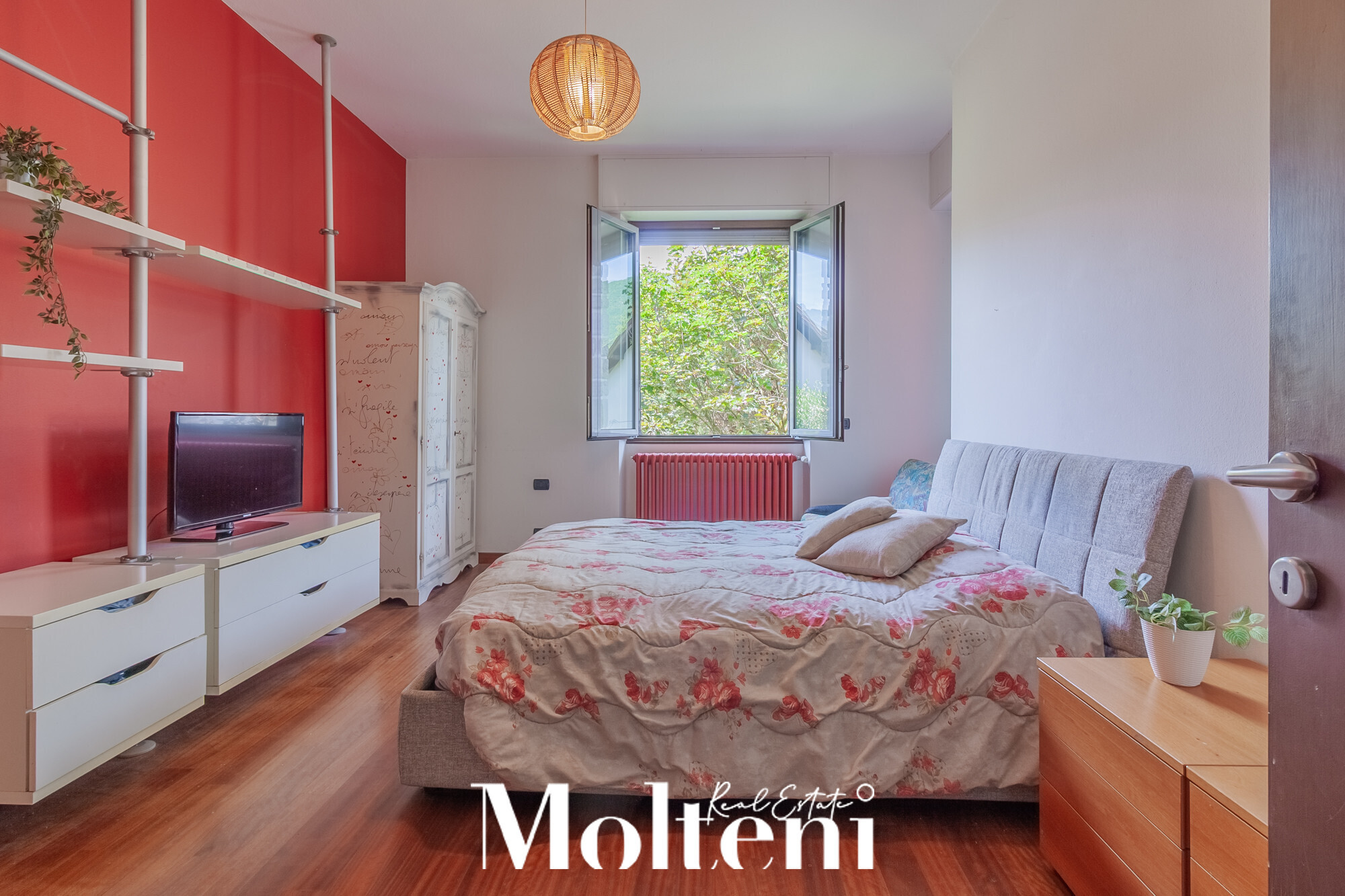 moltenirealestate_villa_mandellodellario_mandello_forsale_vendita_garden_giardino_garage (15)