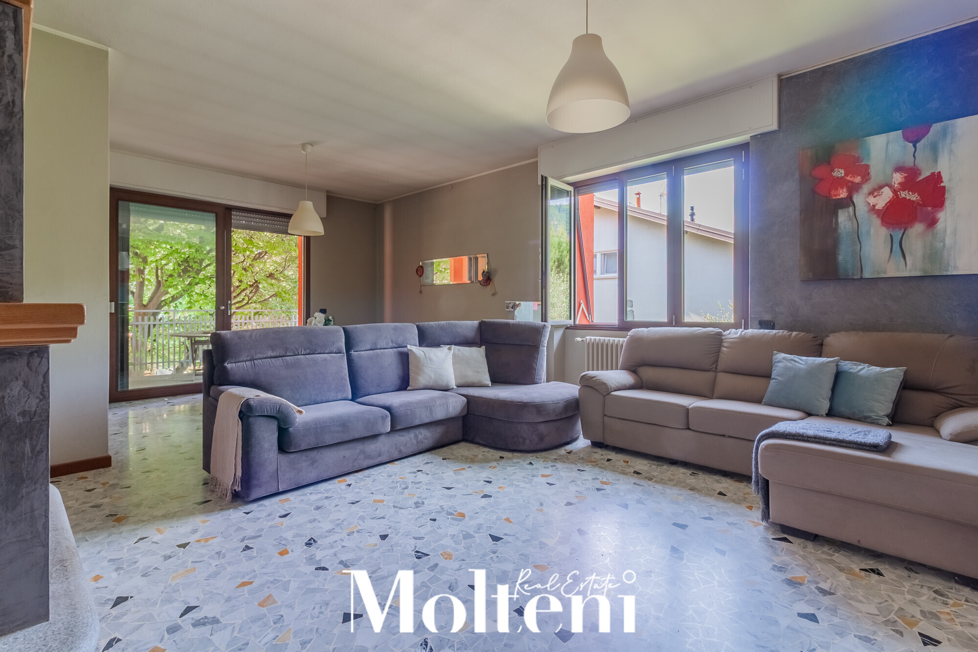 moltenirealestate_villa_mandellodellario_mandello_forsale_vendita_garden_giardino_garage (8)