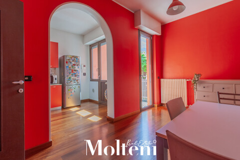 moltenirealestate_villa_mandellodellario_mandello_forsale_vendita_garden_giardino_garage (13)