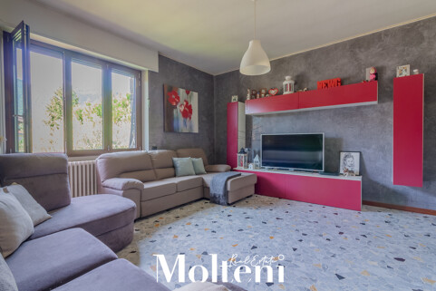 moltenirealestate_villa_mandellodellario_mandello_forsale_vendita_garden_giardino_garage (9)