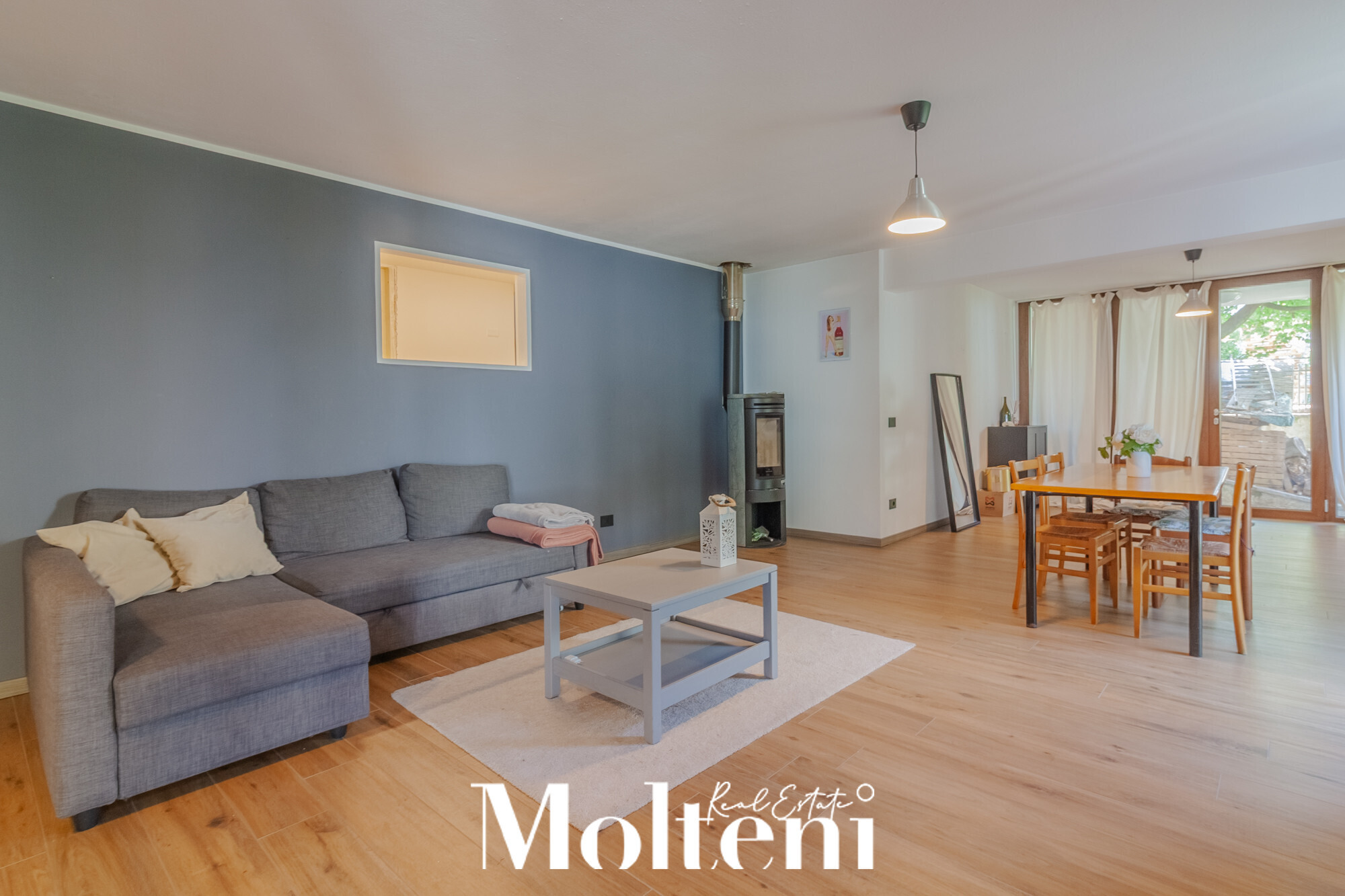 moltenirealestate_villa_mandellodellario_mandello_forsale_vendita_garden_giardino_garage (1)