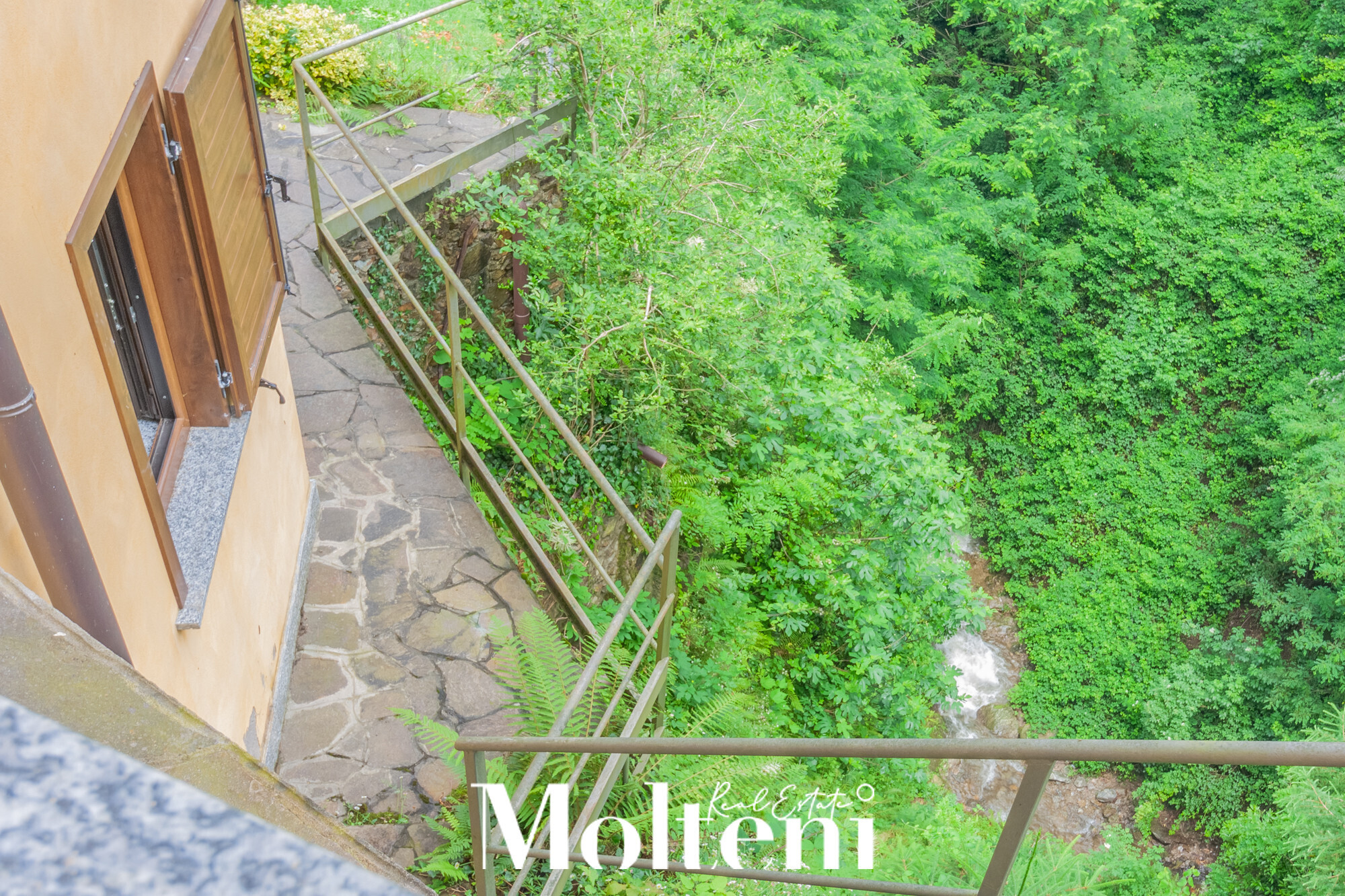molteni-real-estate-bellano-casa-indipendente-detached-house-vista-lago-lake-view-vendesi-for-sale (27)