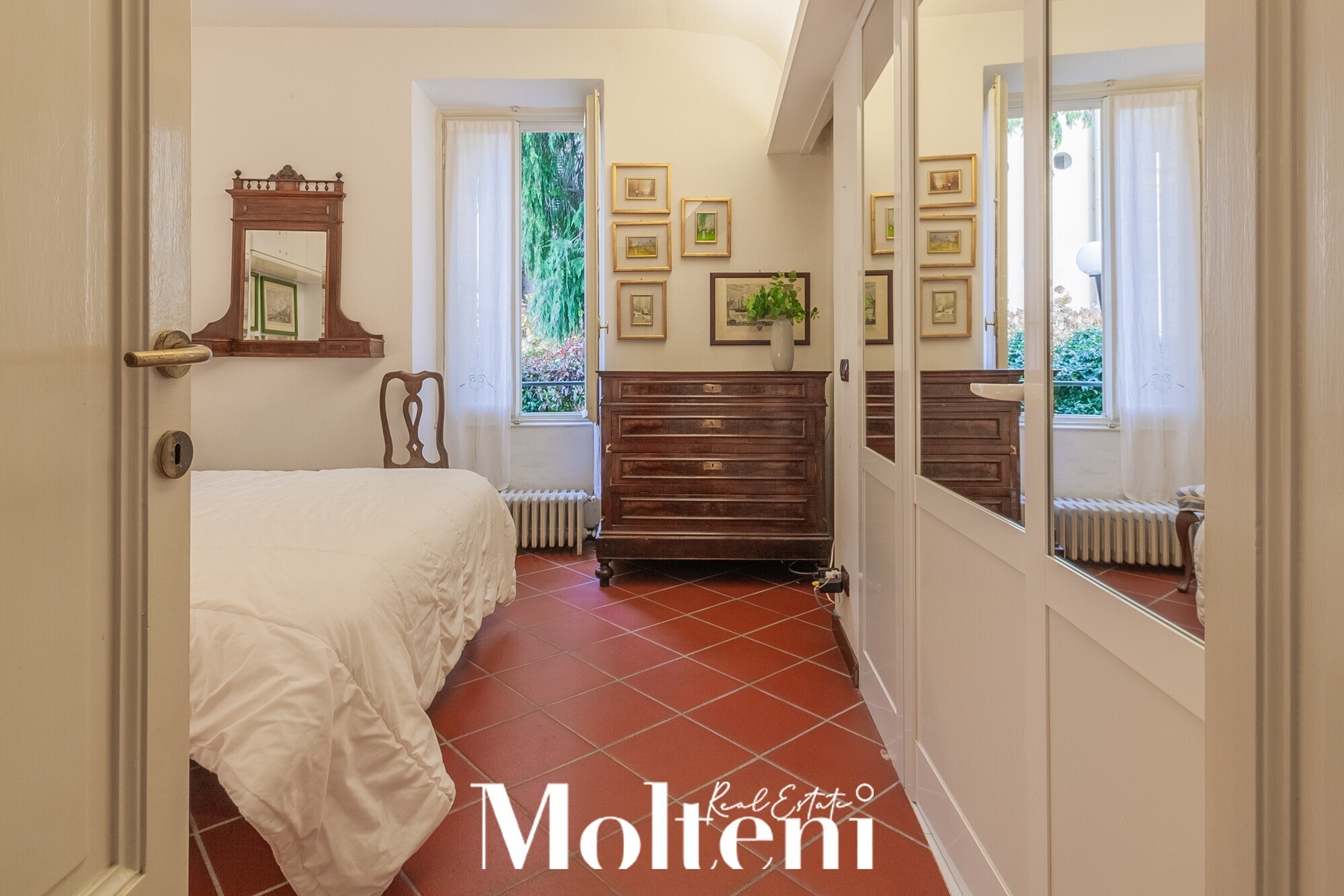 molteni-real-estate-varenna-appartamento-apartment-vendesi-for-sale -vistalago-lakeview-garden-giardino (13)