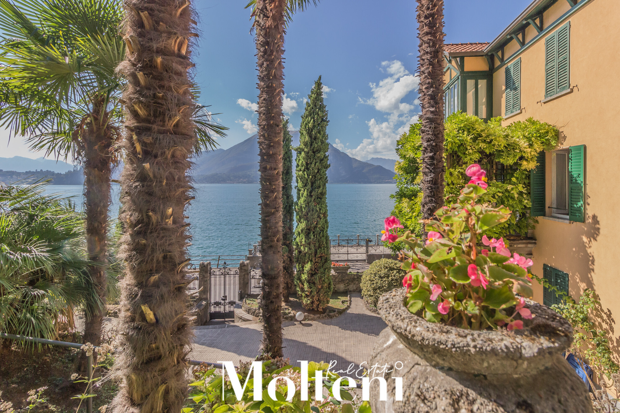 molteni-real-estate-varenna-appartamento-apartment-vendesi-for-sale -vistalago-lakeview-garden-giardino (0.8)