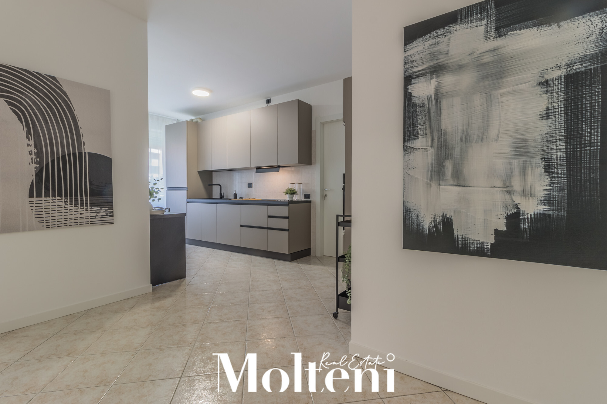 moltenirealestate_lecco_forrent_affitto_camera_room (50)