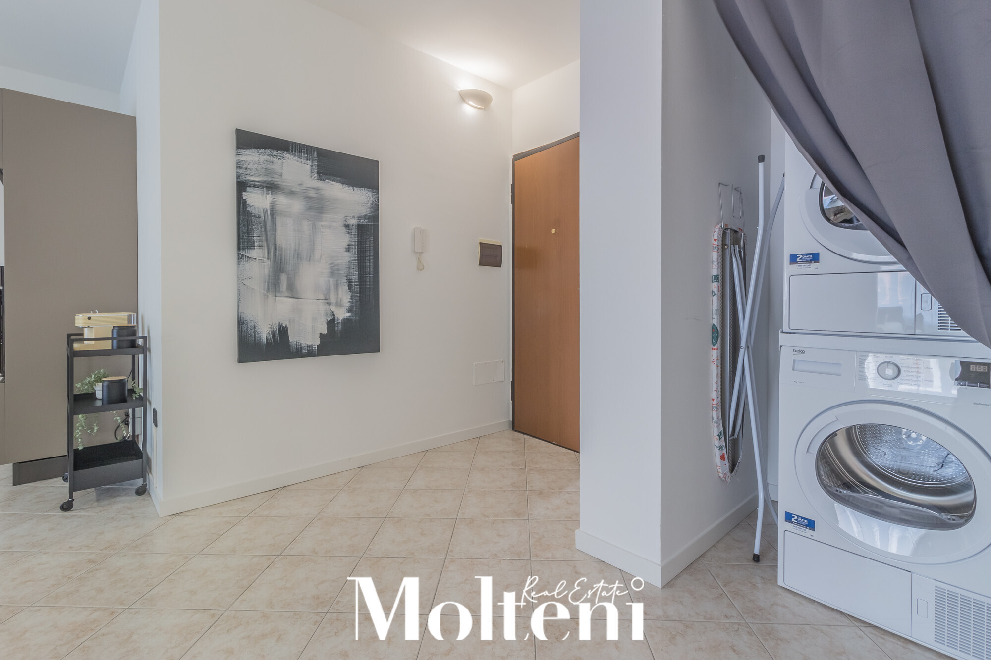 moltenirealestate_lecco_forrent_affitto_camera_room (61)