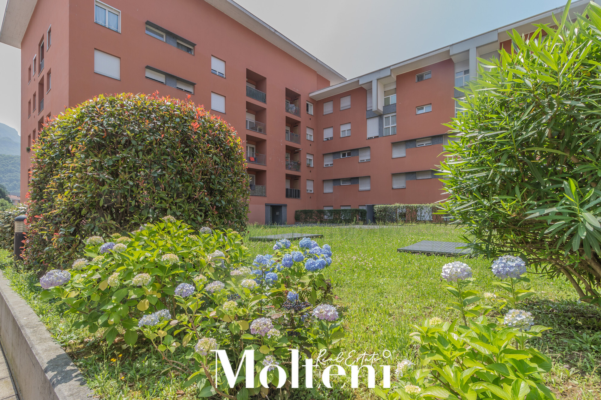 moltenirealestate_lecco_forrent_affitto_camera_room (64)