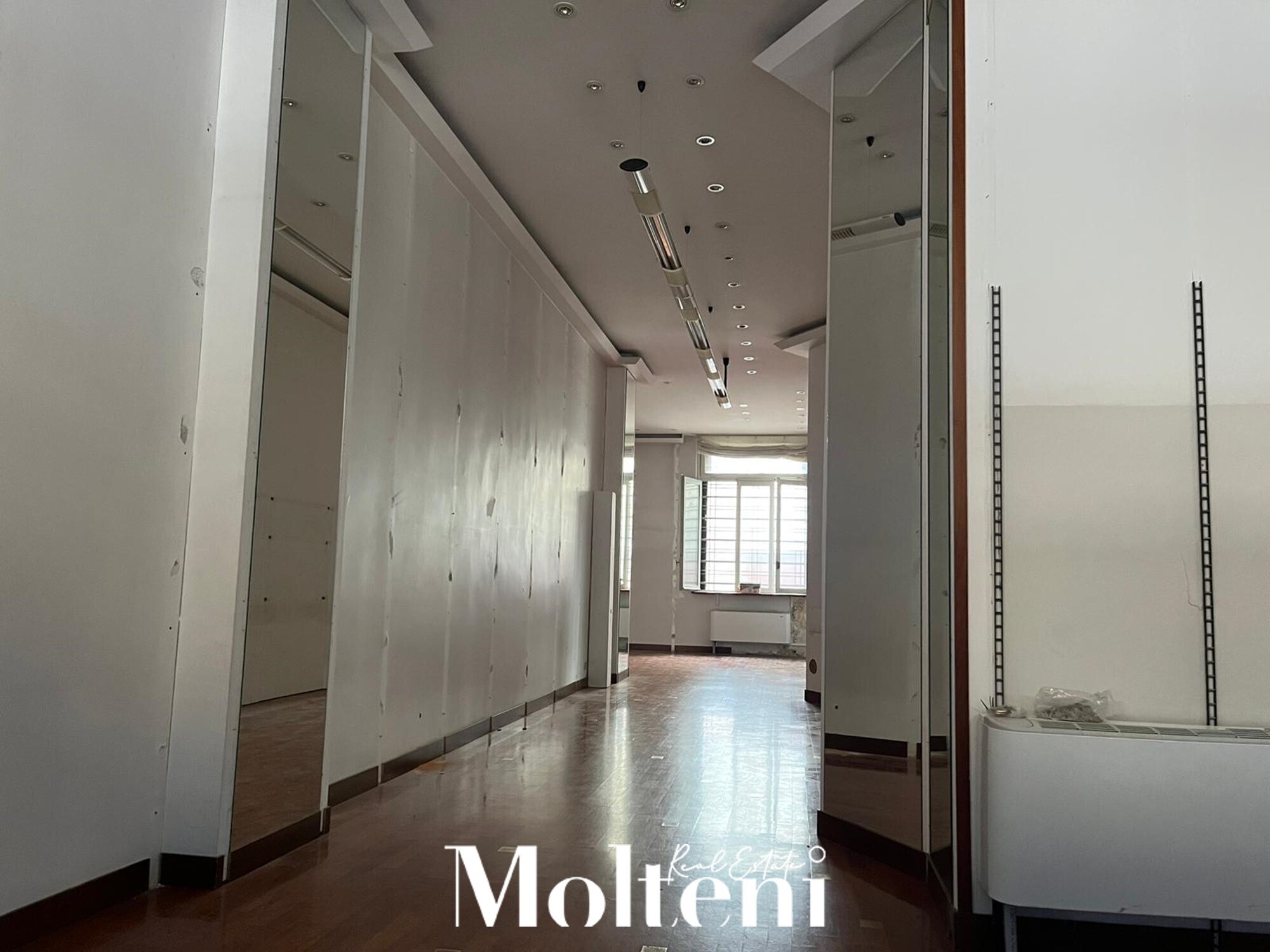 molteni-immobiliare-affitto-rent-negozio-store(5)