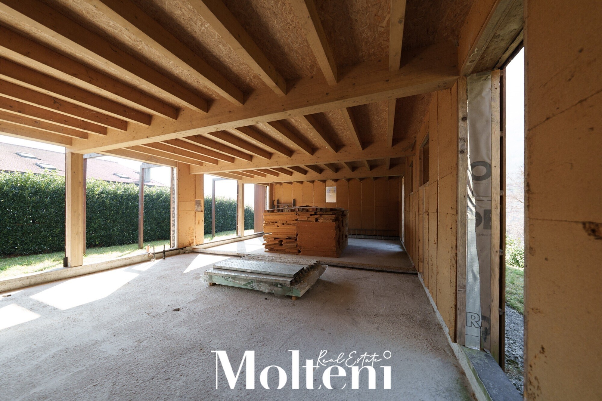 taceno-valsassina-vendita-forsale-casa-house-giardino-garden-molteniexclusive-moltenirealestate (8)