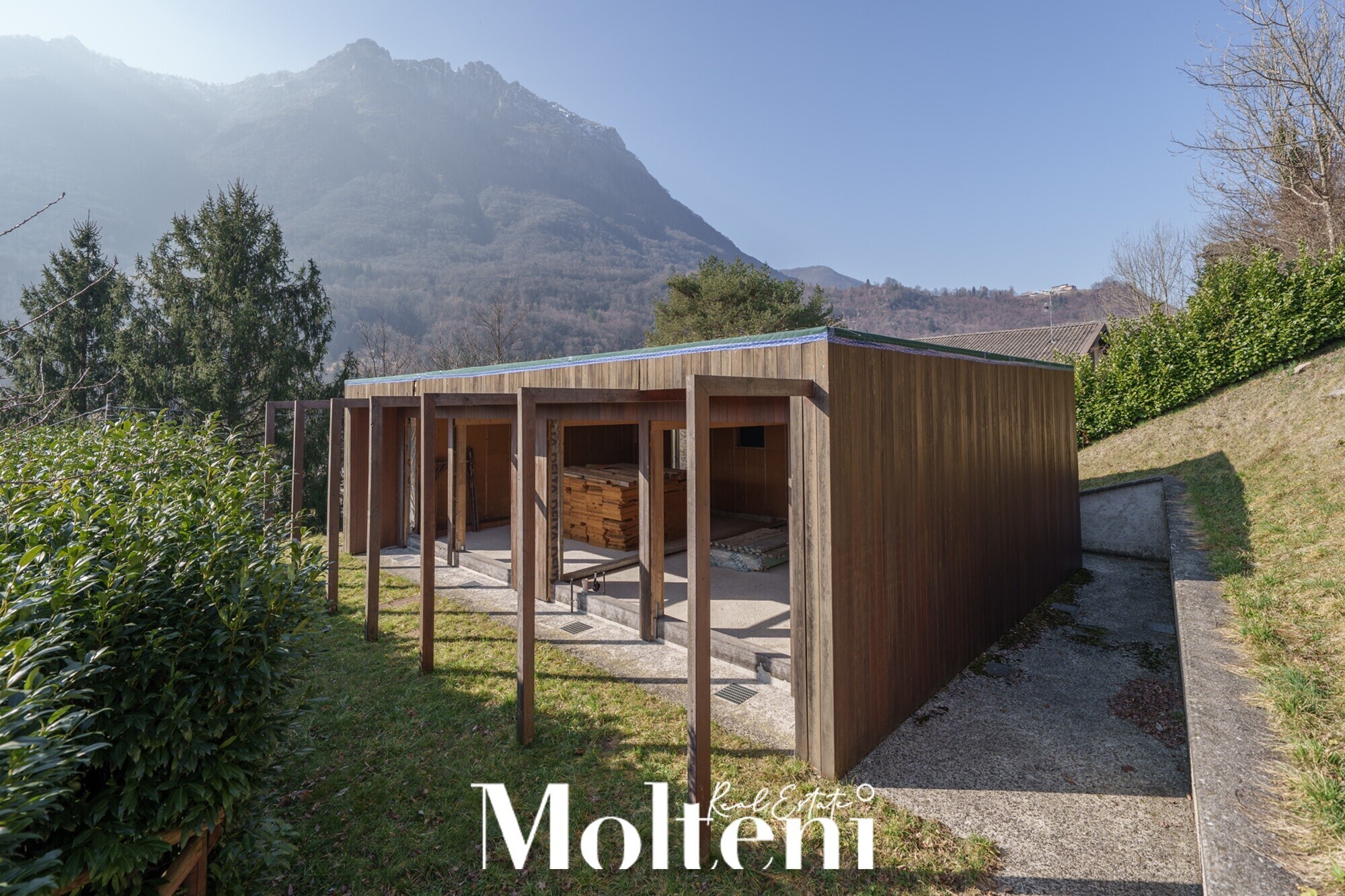 taceno-valsassina-vendita-forsale-casa-house-giardino-garden-molteniexclusive-moltenirealestate (2)