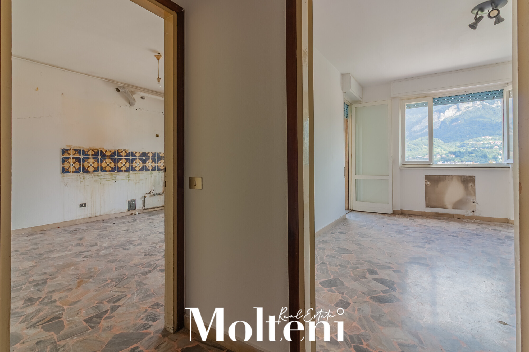 moltenirealestate_trilocale_olginate_forsale_vendita_threerooms_appartamento_apartment_balcone_balcony_vista lago_lake view (7)
