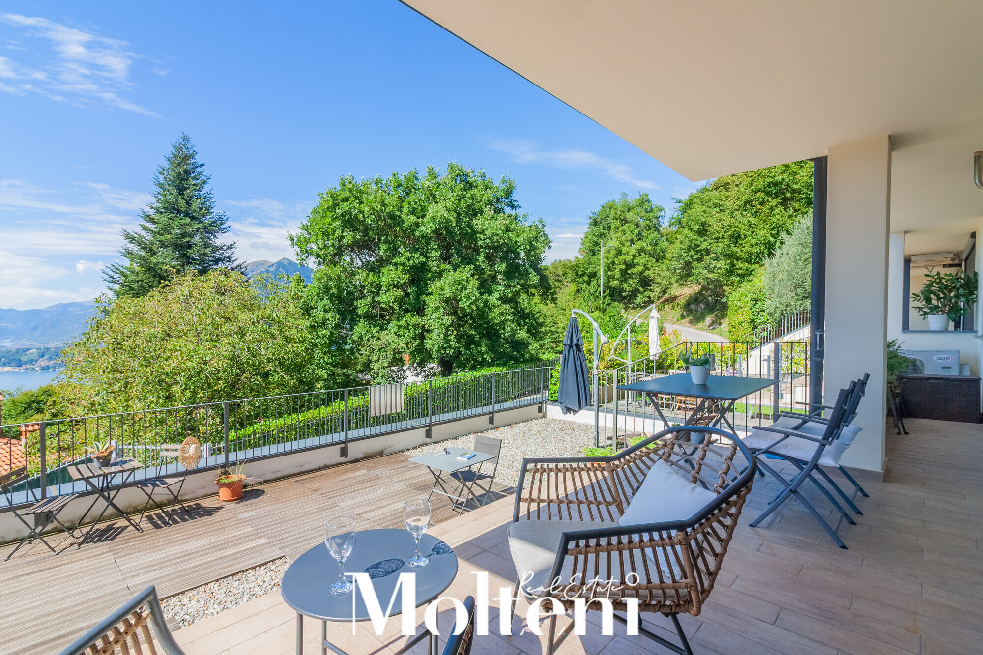 molteni_real_estate_perledo_vendita_forsale_villetta_villa_appartamento_apartament_vistalago_lakeview_terrace_terrazzo_lakecomo (2)