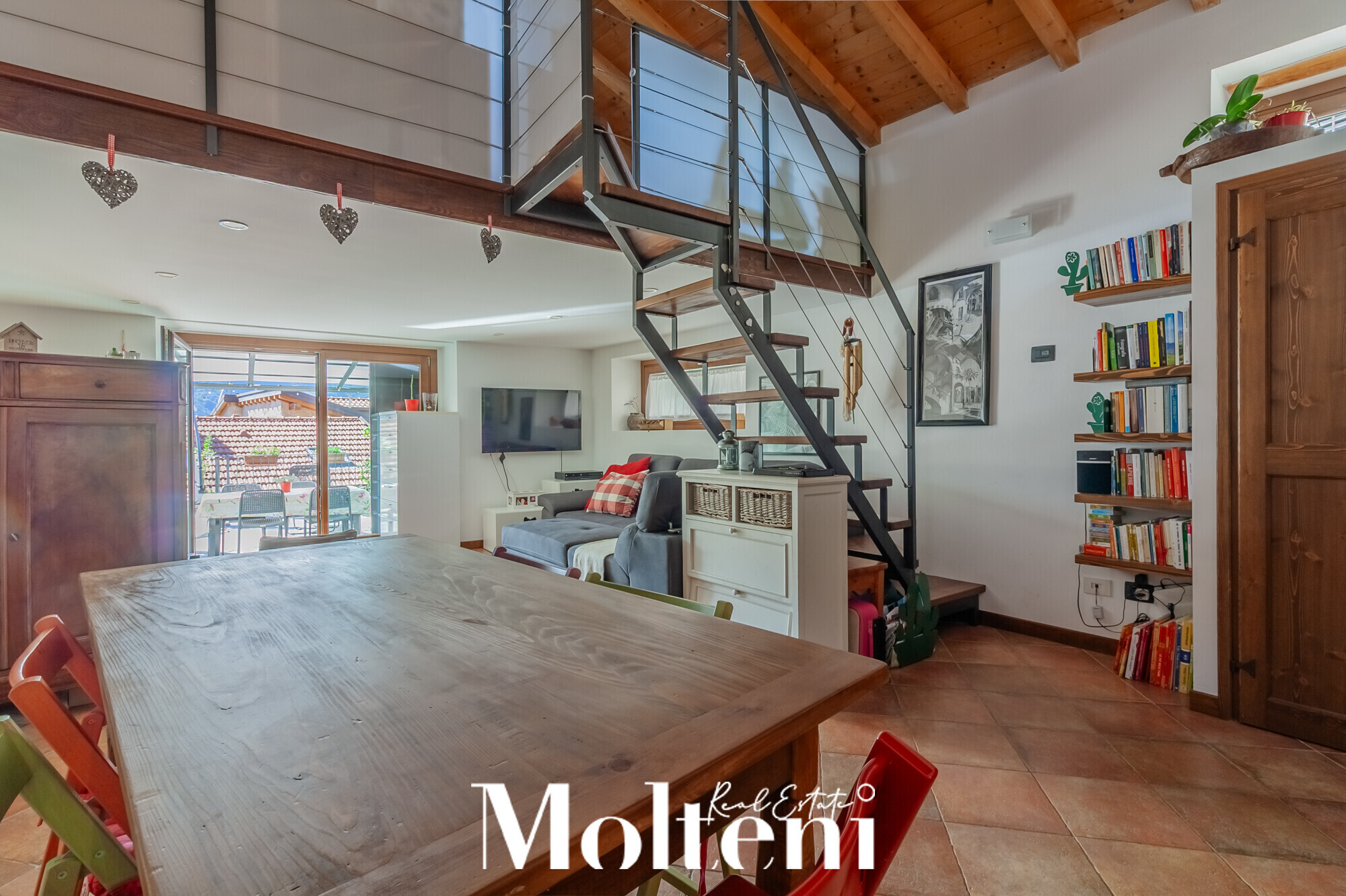 lierna-casa-house-terrazza-terrace-garage-vendita-forsale-lakecomo-moltenirealestate-molteniexclusive (9)