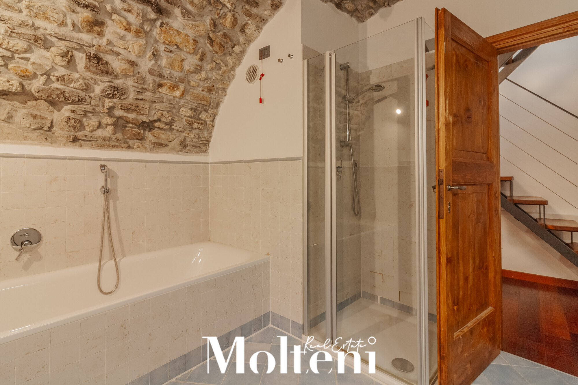 lierna-casa-house-terrazza-terrace-garage-vendita-forsale-lakecomo-moltenirealestate-molteniexclusive (20)