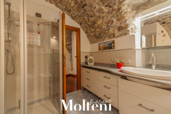 lierna-casa-house-terrazza-terrace-garage-vendita-forsale-lakecomo-moltenirealestate-molteniexclusive (19)