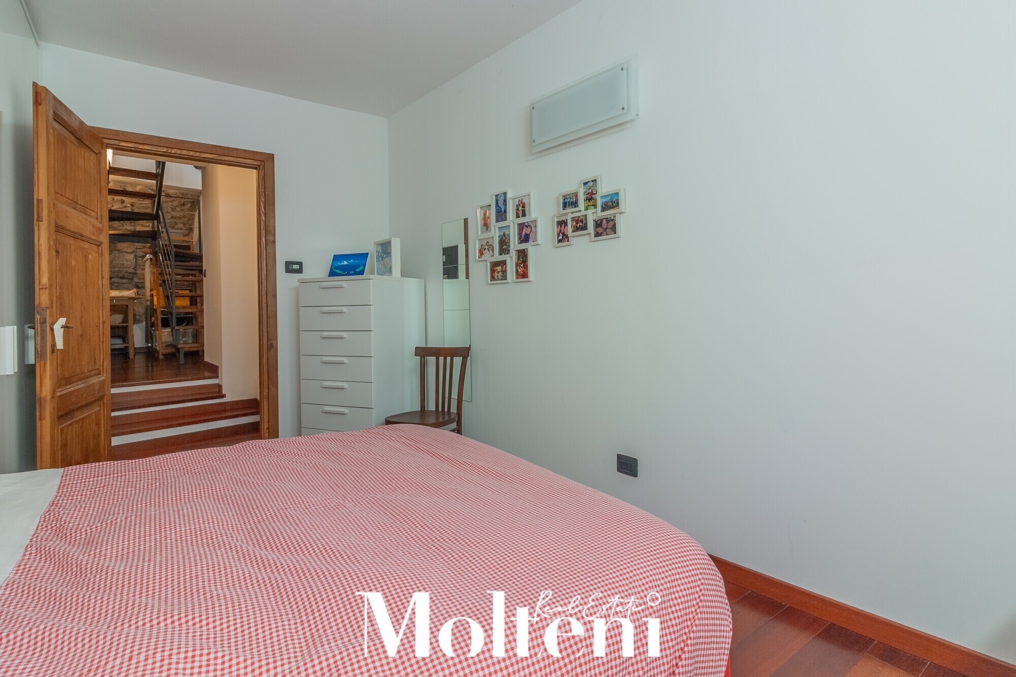 lierna-casa-house-terrazza-terrace-garage-vendita-forsale-lakecomo-moltenirealestate-molteniexclusive (17)