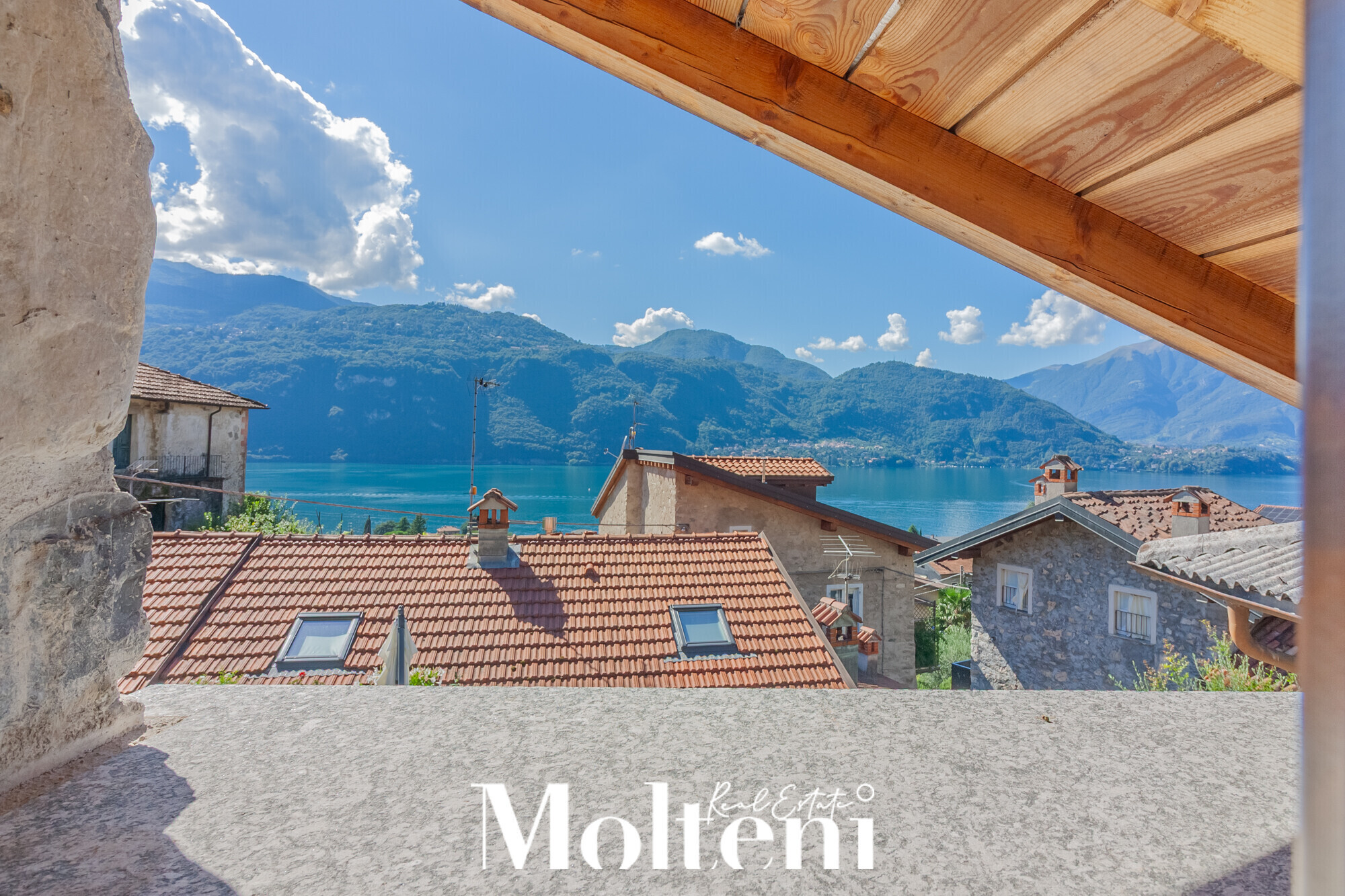lierna-casa-house-terrazza-terrace-garage-vendita-forsale-lakecomo-moltenirealestate-molteniexclusive (23)