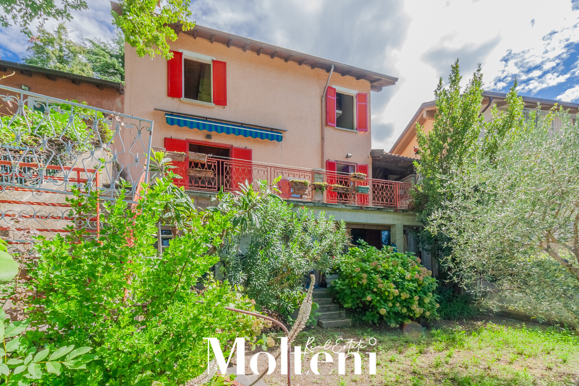 molteni_real_estate_casa_house_vendita_forsale_perledo_vista_lago_lake_view_giardino_garden_ (29)
