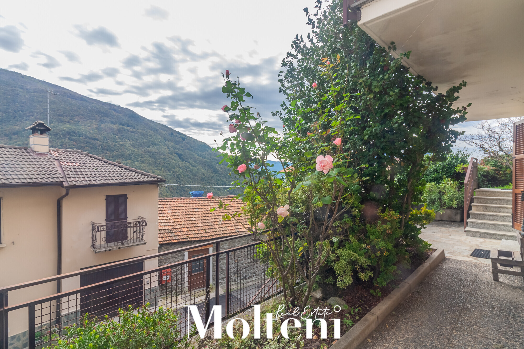 vestreno-vendita-forsale-villa-lakeview-molteniexclusive-moltenirealestate (12)