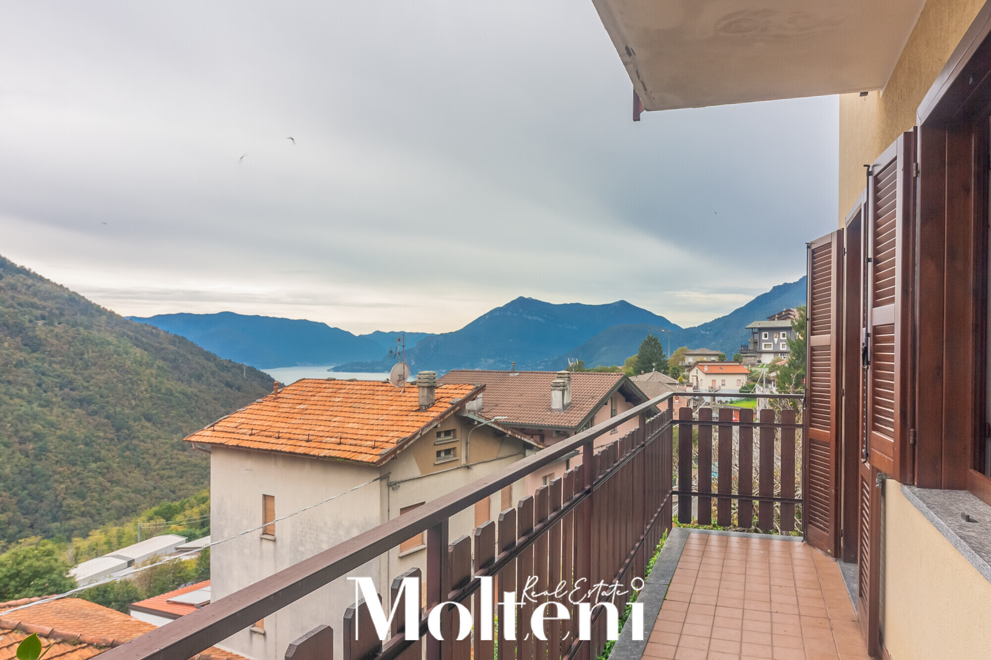 vestreno-vendita-forsale-villa-lakeview-molteniexclusive-moltenirealestate (25)