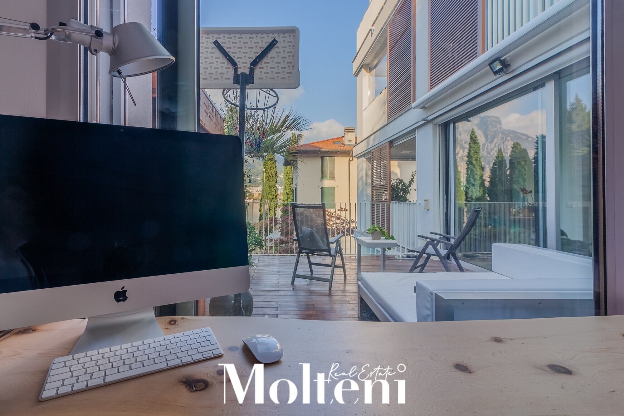 moltenirealestate_quadrilocale_fourroom_malgrate_lecco_forsale_vendita_appartamento_apartment_vistalago_lakeview_garage (24)